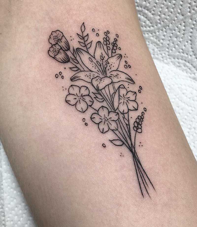 Lily Tattoo by Gee Hawkes